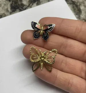 Lot Of 2 Small Costume Brooch Pins Gold Tone Butterflies Insects 1 Signed Monet thumbnail 9