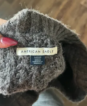 American Eagle Sweater  thumbnail 4