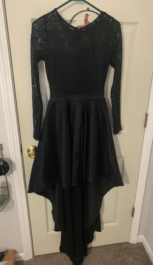 Windsor Formal Dress thumbnail 2