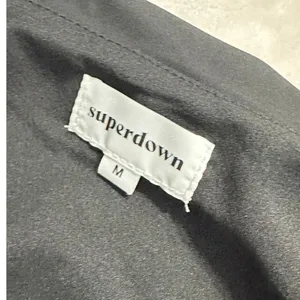 Superdown Keyonne Mini Dress Women's Medium Black Asymmetric Draped Off Shoulder thumbnail 7