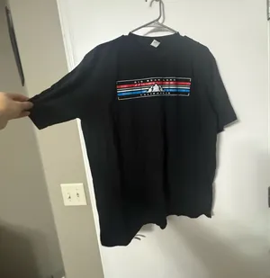 T shirt Black Size L thumbnail 1