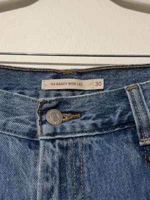 Levi’s Baggy Dad Wide Leg Jeans Size 30 thumbnail 3