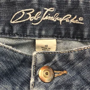 Bob Timberlake Denim Embroidered Wide Leg Cargo Denim Capri Blue Jeans Womens 10 thumbnail 10