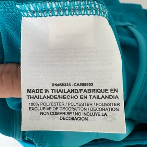 Nike Golf Turquoise Knit Shorts size 6 thumbnail 12