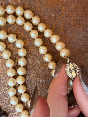 Monet Vintage Double Strand Faux Pearl Necklace White Grey Rhinestone #classy #Avantgarde #timeless thumbnail 4