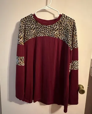 Burgundy And Leopard Top Multi Size 2X thumbnail 1