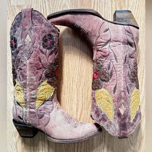 Corral Vintage Distressed Women's Daisy Overlay Cowgirl Boot Snip Toe Size 6 1/2 thumbnail 1