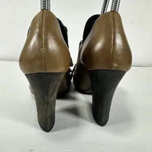 BCBGMAXAZRIA Leather Shooties Heels 6B Brown Faux Croc Lace Up Mixed Media thumbnail 4