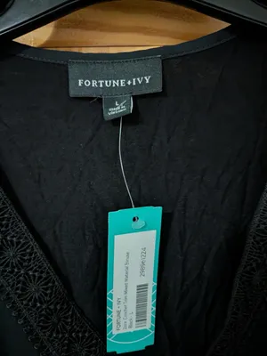 Fortune + Ivy Zara Black Crochet Trim V-Neck Blouse Size Large NWT thumbnail 4