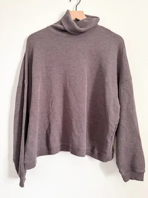 American Eagle Oversized Mock Neck Sweatshirt Mauve Brown Size M thumbnail 1
