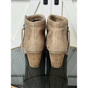 Report Chloey Womens Ankle Boots Size 8.5 Tan Suede Side Zip Stacked Block Heel thumbnail 4