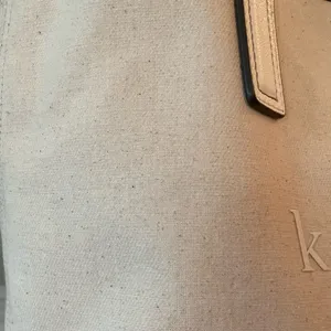 NWOT KATE SPADE Ash Street Logo Triple Compartment Tote thumbnail 4