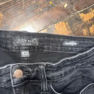 Judy Blue boutique distressed 9/29 skinny cheetah patch jeans thumbnail 2