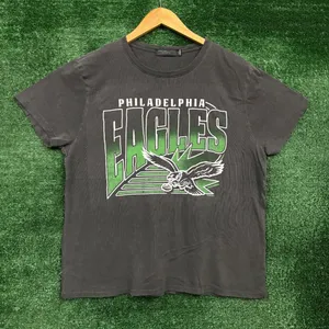 NFL NFC East Philadelphia Eagles T-Shirt Size Large thumbnail 1