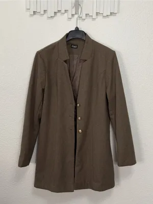 FME Brown Longline Blazer Gold Button Tailored Jacket Minimalist Quiet Luxury thumbnail 4
