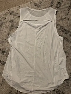 Lululemon Sculpt Tank Top white fits like 6-8 medium thumbnail 2