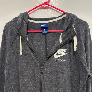 Nike gray Black Zip-Up Hoodie! Size large! thumbnail 2