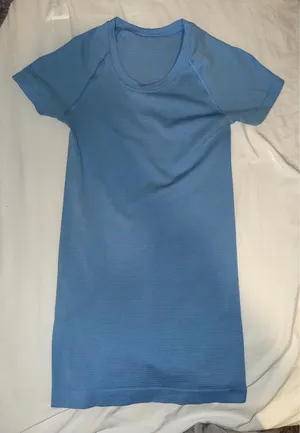 Blue Lululemon Swiftly Tech thumbnail 1