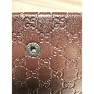 Gucci Dark Brown Guccissima Monogram Triangular Sunglasses Case Snap Closure thumbnail 9