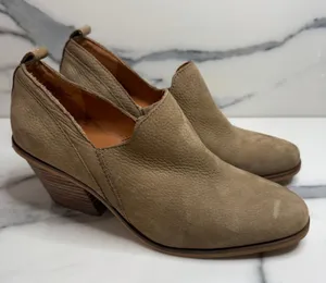 Lucky Brand Women's Tan Leather Vennia Boots Sz 8.5 Western Boho Festival thumbnail 1