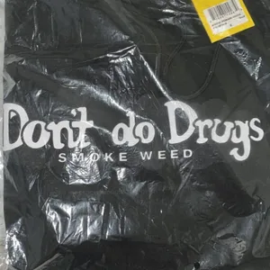 Chinatown Market 🆕 NWT | Special Message Hoodie Don’t Do Drugs | Black thumbnail 9