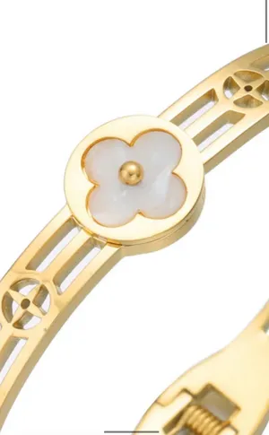 Clover Motif Bangle Cuff Gold thumbnail 2