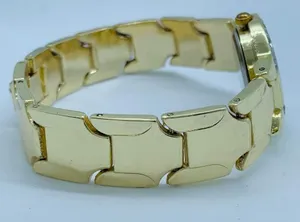 Ladies Quartz analog watch 25mm good toned bracelet size 7.5” w/battery thumbnail 5