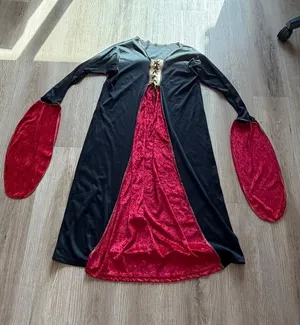 Medieval Renaissance Gown Black Red Gothic Costume Bell Sleeve Dress thumbnail 1
