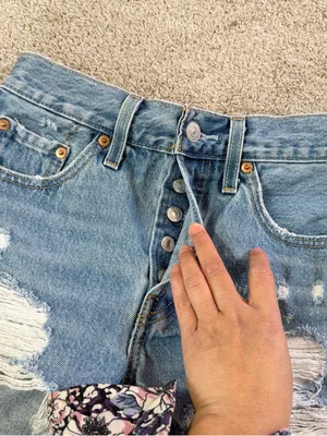 Levi’s Women’s 501 Original Fit High Rise Jean Short Distressed in Med Wash 24 thumbnail 5