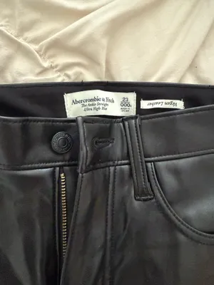 Abercrombie The Ankle Straight Vegan Leather Pants thumbnail 3