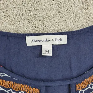 Abercrombie & Fitch Womens Boho Top M Blue Embroidery Tie Flowy Sleeves Keyhole thumbnail 12