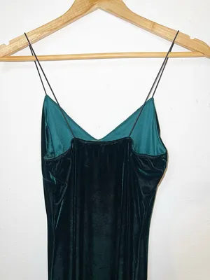 The Vintage Shop Velvet Spaghetti Strap Slip Dress in Deep Green thumbnail 10