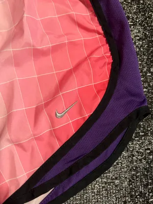 Womens medium Nike Dri Fit Running Shorts 3" w/built in liner thumbnail 7