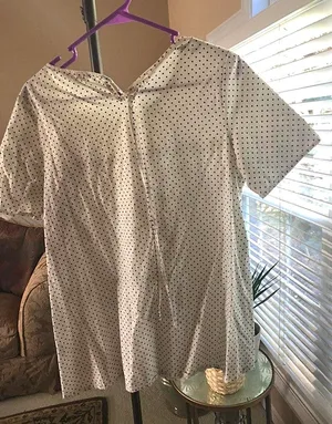 Blouse Size M thumbnail 2