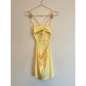 Pacsun Sun‎ Dress Size S Butter Yellow Strappy Back Mini Ribbed thumbnail 4
