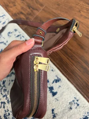 Fossil Women's Pebbled Leather Crossbody Bag thumbnail 6
