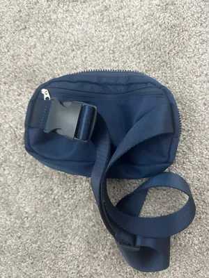 Navy blue belt bag thumbnail 4