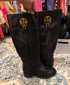 Tory Burch Boots thumbnail 1