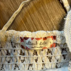 NWT- Altar’d State Ivory Lace Stretch Strappy Bralette Sz Large thumbnail 2