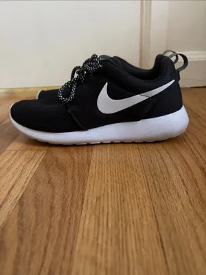 Nike Shoes thumbnail 5