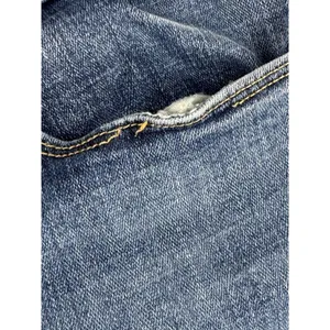 Levi's Classic Straight Leg Medium Wash Blue Jeans Womens Size 8 Mid Rise thumbnail 4
