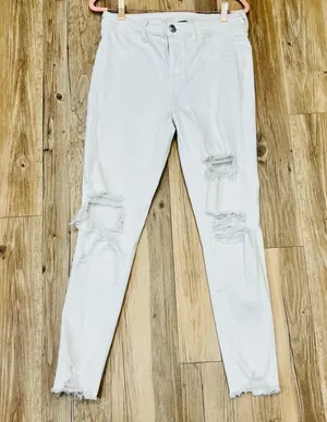 American Eagle high-rise jeggings white distressed thumbnail 3
