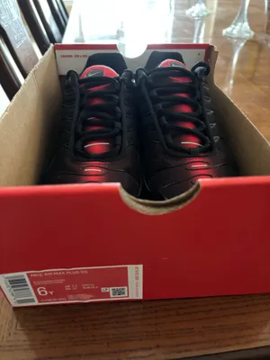 Nike Air Max Plus GS ‘Black University Red’ thumbnail 7