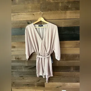 NWT Lulus Blush Kimono Sleeve Wrap Romper – Size XS thumbnail 10