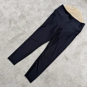 Old Navy Women’s Powersoft High Rise 7/8 Leggings Pockets in Black L thumbnail 4