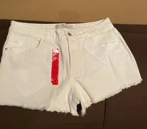 Primark NWT Size 12 Women’s Denim Shorts thumbnail 11