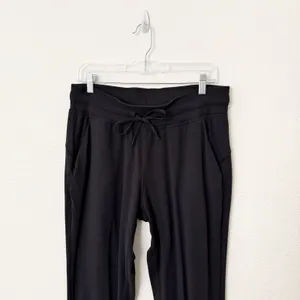 [Lululemon] Black On Track Jogger Pants Full Length High Rise Comfortable Sz 10 thumbnail 9