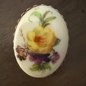 Vintage Estate Womens Glass Floral Brooch Pin Statement Piece Metal Back 1.7” thumbnail 7
