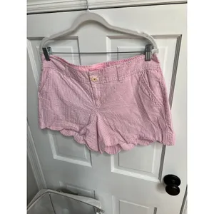 Lilly Pulitzer Shorts Women's Size 12 Pink Buttercup Scalloped‎ Seersucker thumbnail 2