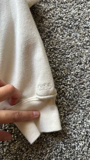 Crewneck thumbnail 3